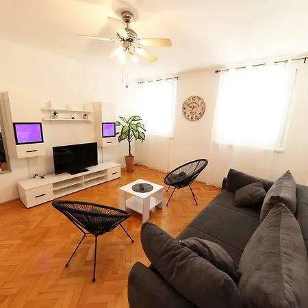 Apartment Suncica